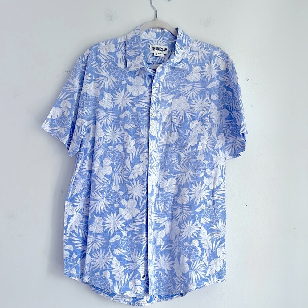 Trunks linen cotton blend turtle Hawaiian print short sleeve shirts sz M